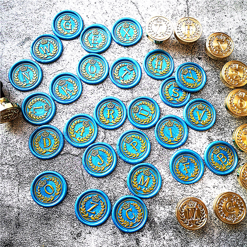 26 Letter A - Z crown Wax Seal - đánh giá và giá Wax Seal Letter Kit