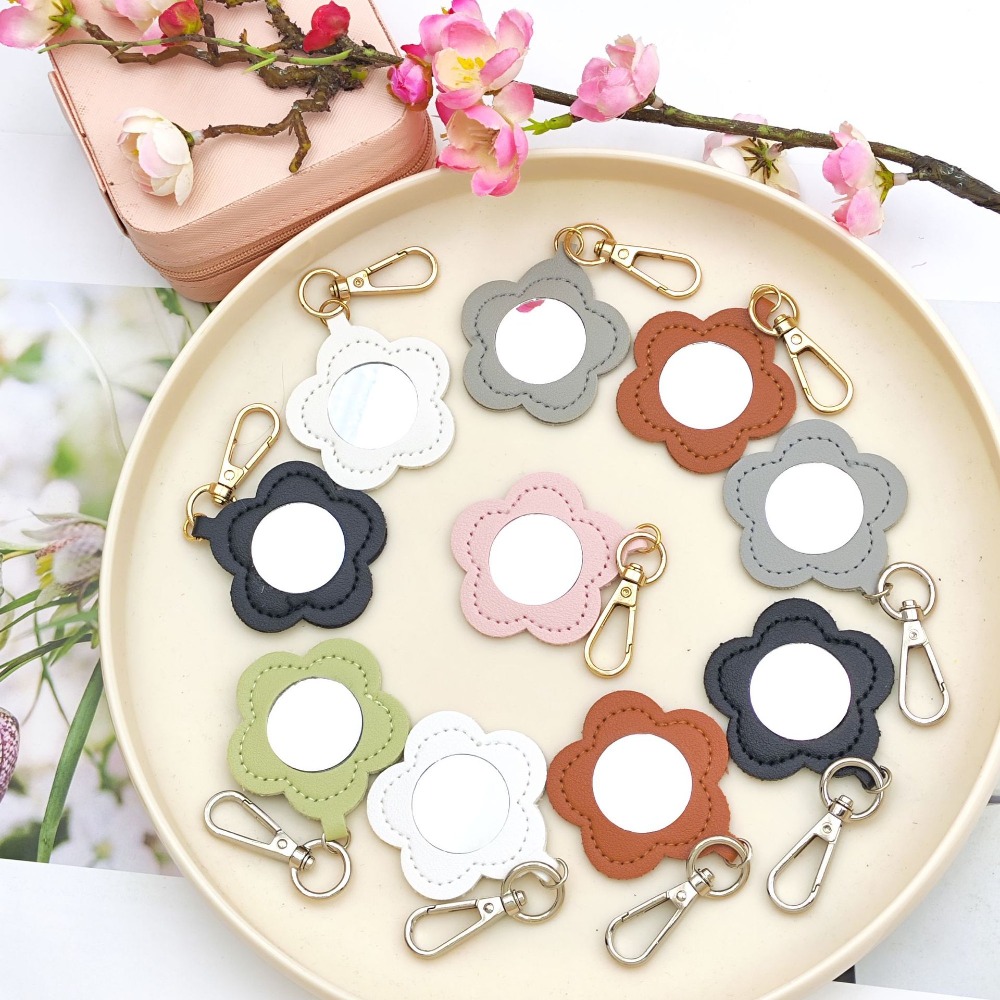 Flower Petal Shaped Mirror Bag - đánh giá và giá Initial Ring Custom