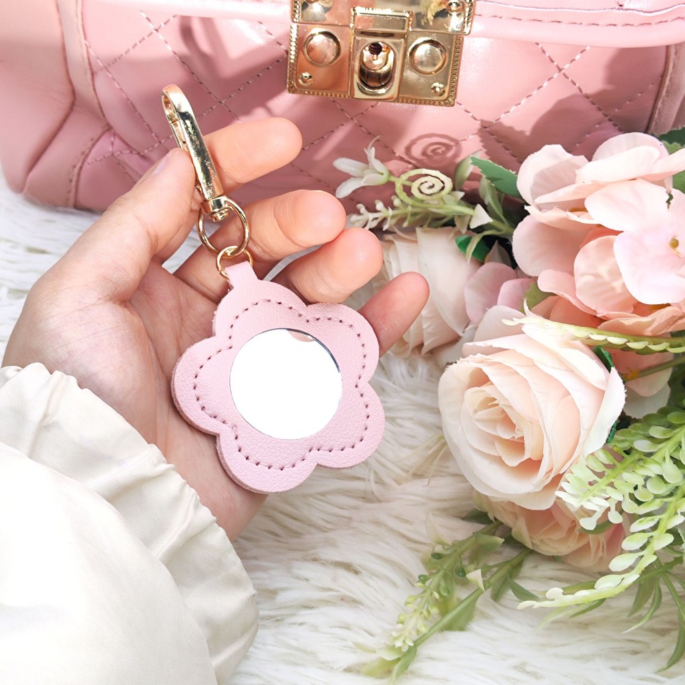 Flower Petal Shaped Mirror Bag - đánh giá và giá Initial Ring Custom